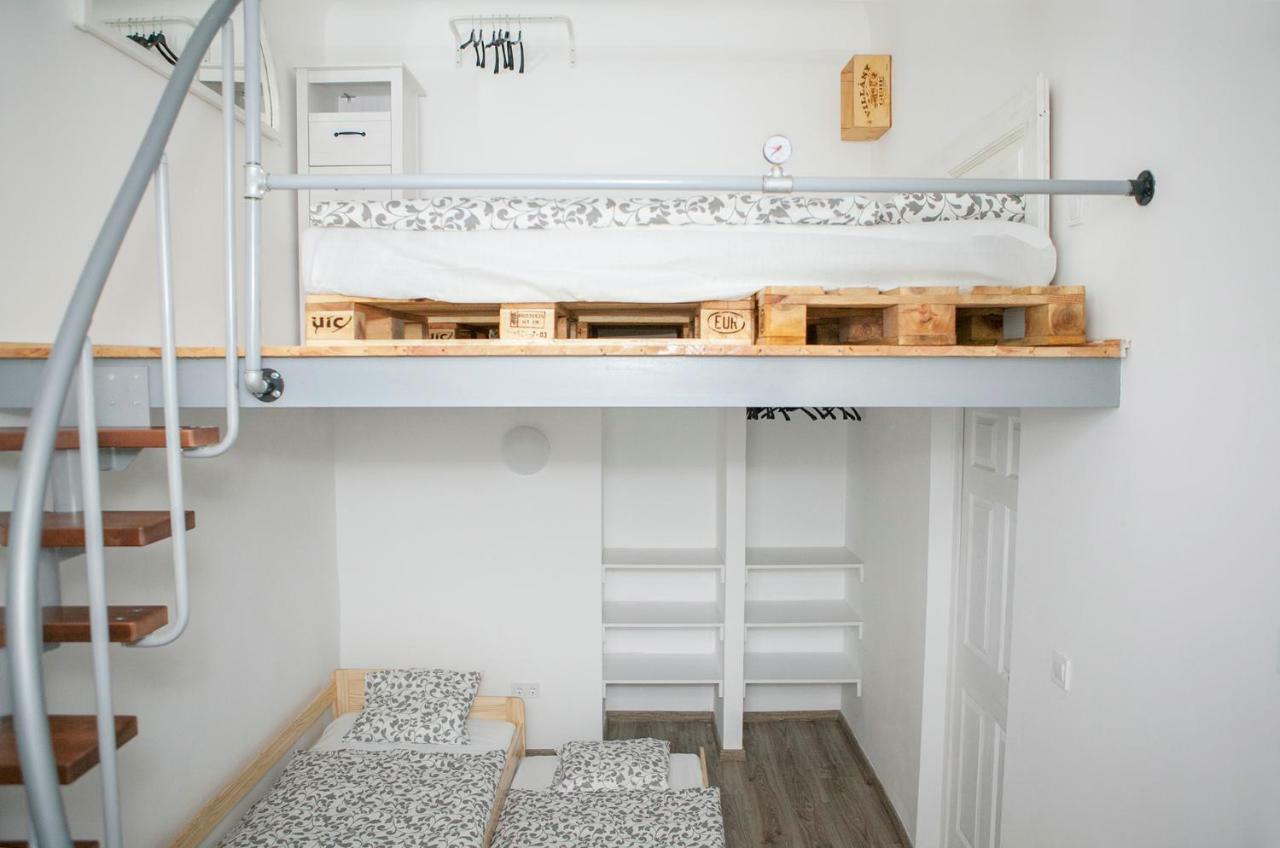 Quiet And 2 Bedrooms 2 Bathrooms In The Heart Of Appartement
